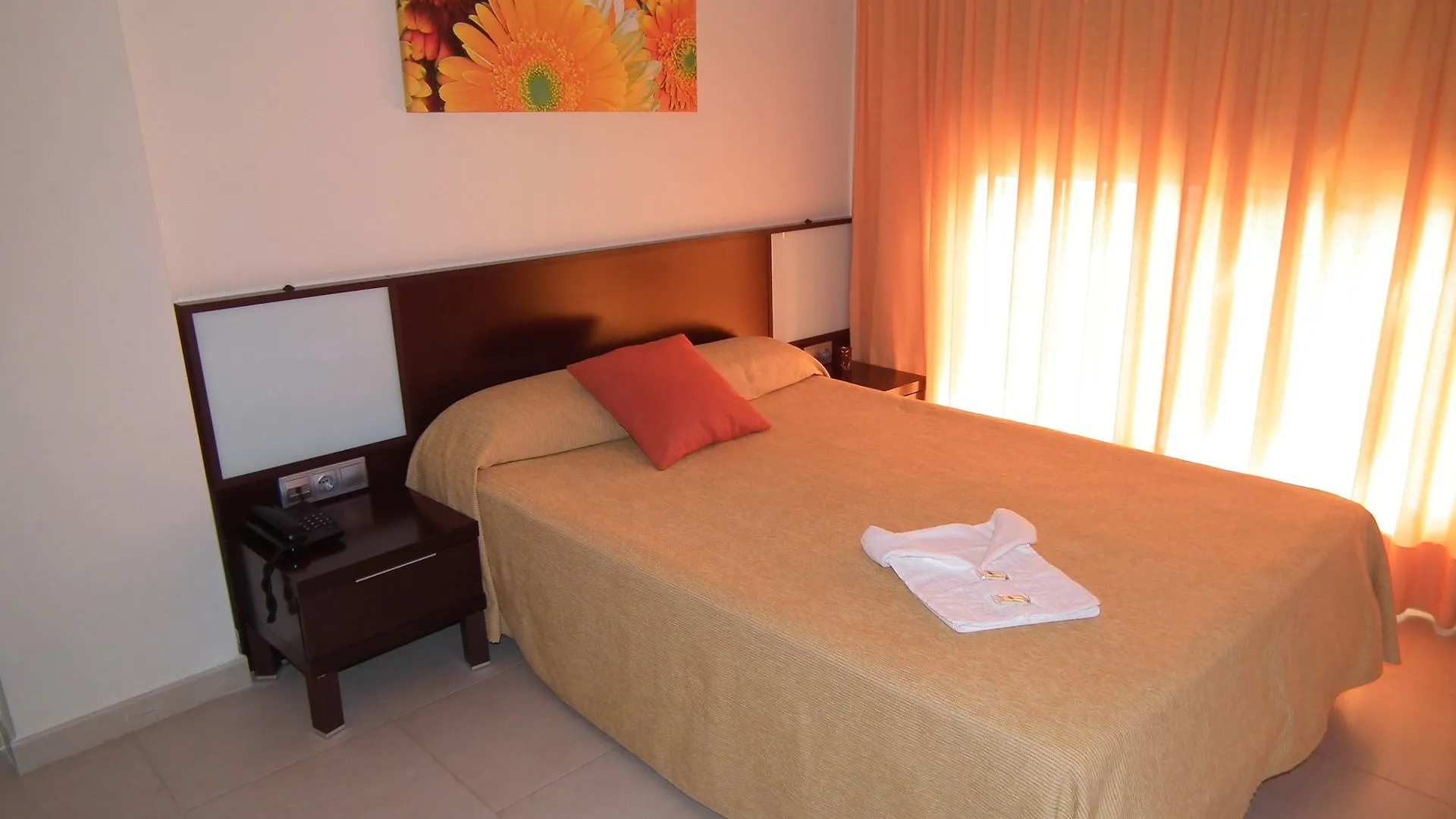 Apartamentos Turisticos Marina Rey Vera